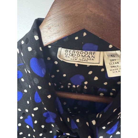 Bergdorf Goodman On Plaza VTG 100% Silk Neck Tie Heart Polka Dot Blouse Blue 6 * - Picture 7 of 11